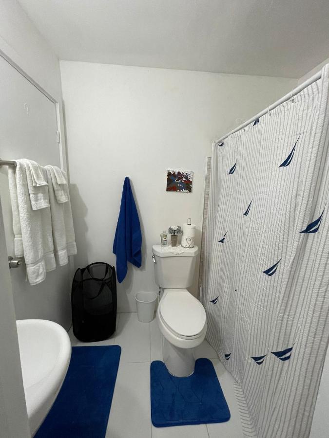 Blue Royalty Bed & Breakfast พอร์ทมอร์ ภายนอก รูปภาพ