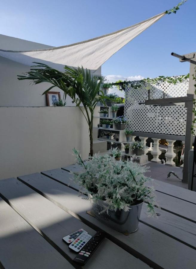 Blue Royalty Bed & Breakfast พอร์ทมอร์ ภายนอก รูปภาพ